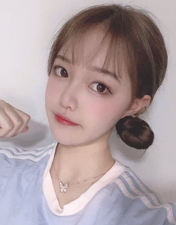 迪拜伴游大学生