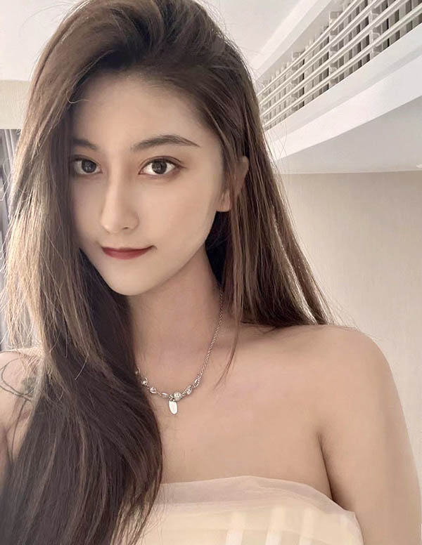 温哥华预约模特