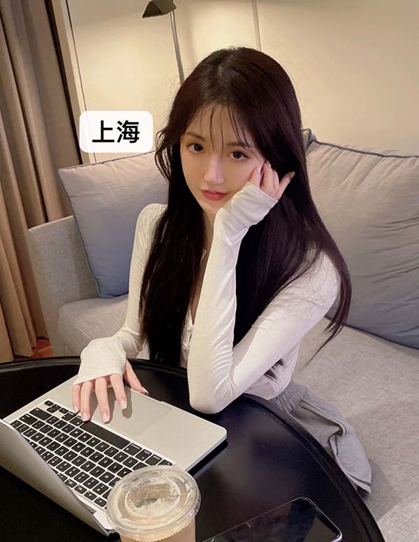 新加坡模特预约