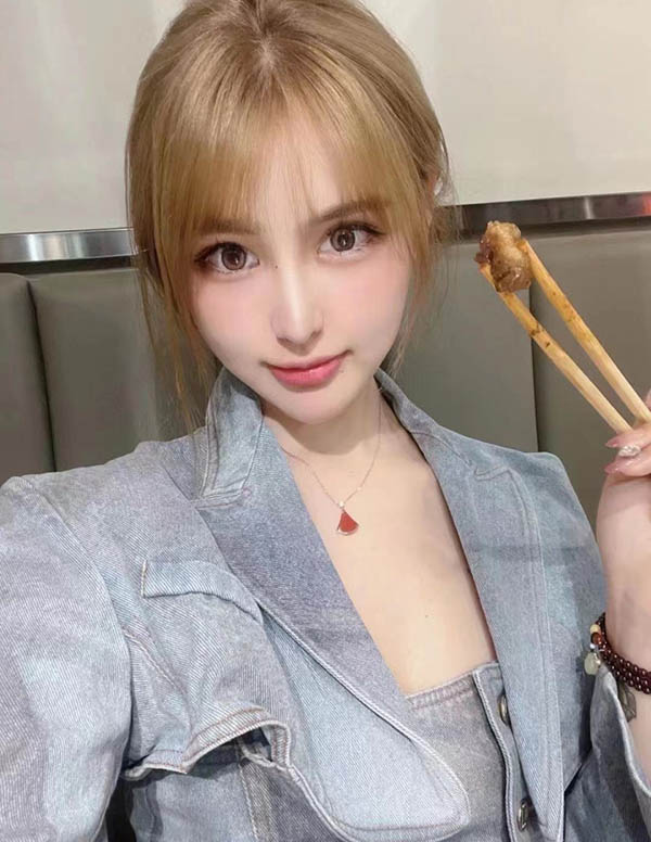 曼谷外围女经纪人